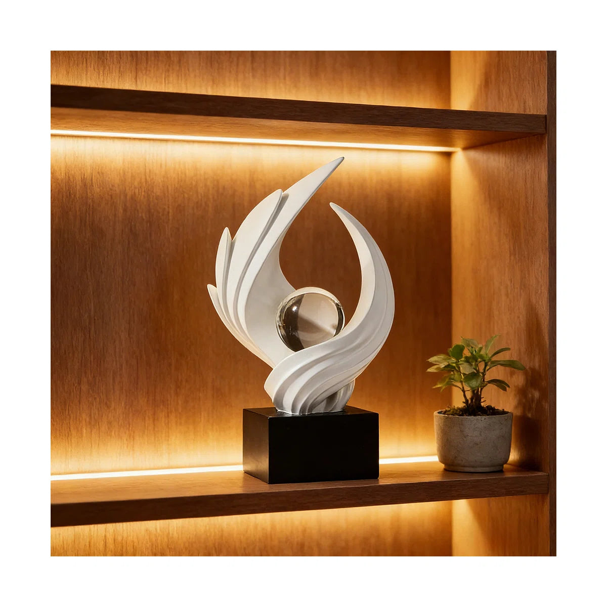 Artistic Decor Sculpture，Elegant Accent For Home & Office Spaces